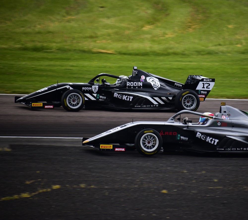 f4